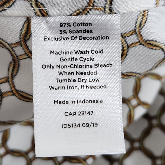 Talbots NWOT Petites Chain Button Down Blouse 12P Chain Print Navy White Gold - Picture 11 of 15